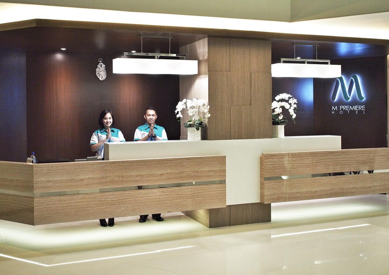 M Premiere Hotel Dago Bandung Exterior photo