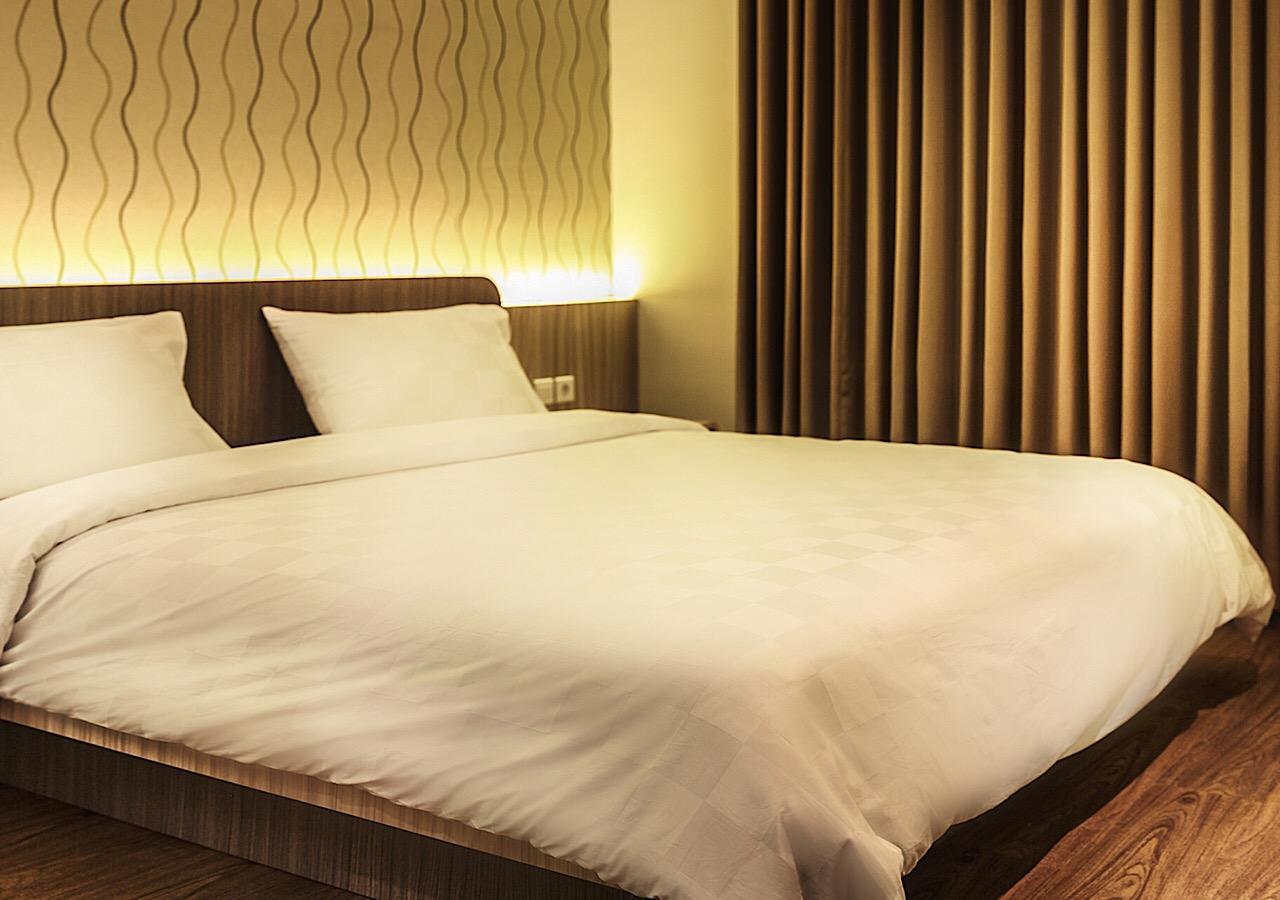 M Premiere Hotel Dago Bandung Room photo